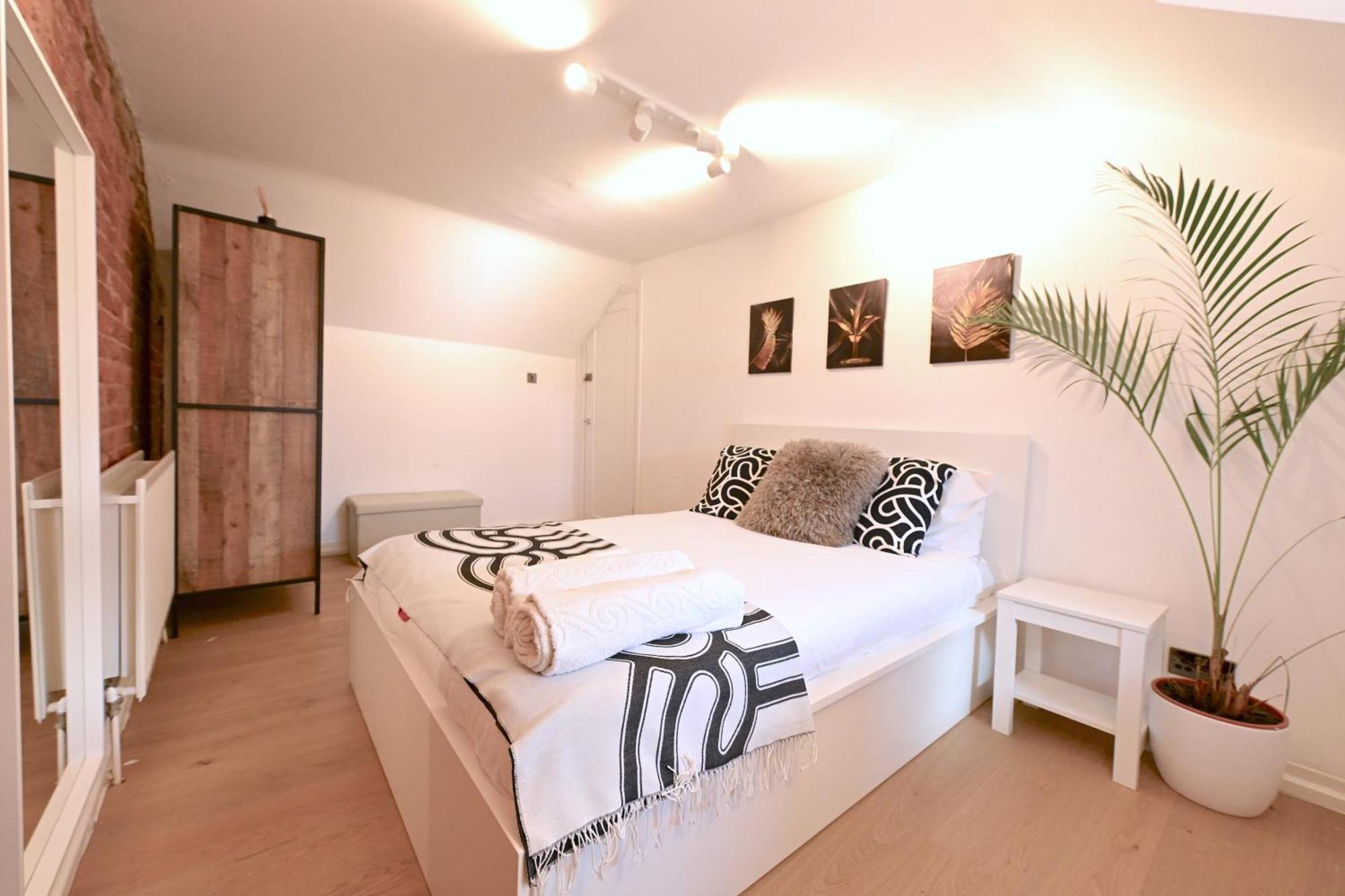 60c Lewisham Way Se14 6ny Umodzi House *