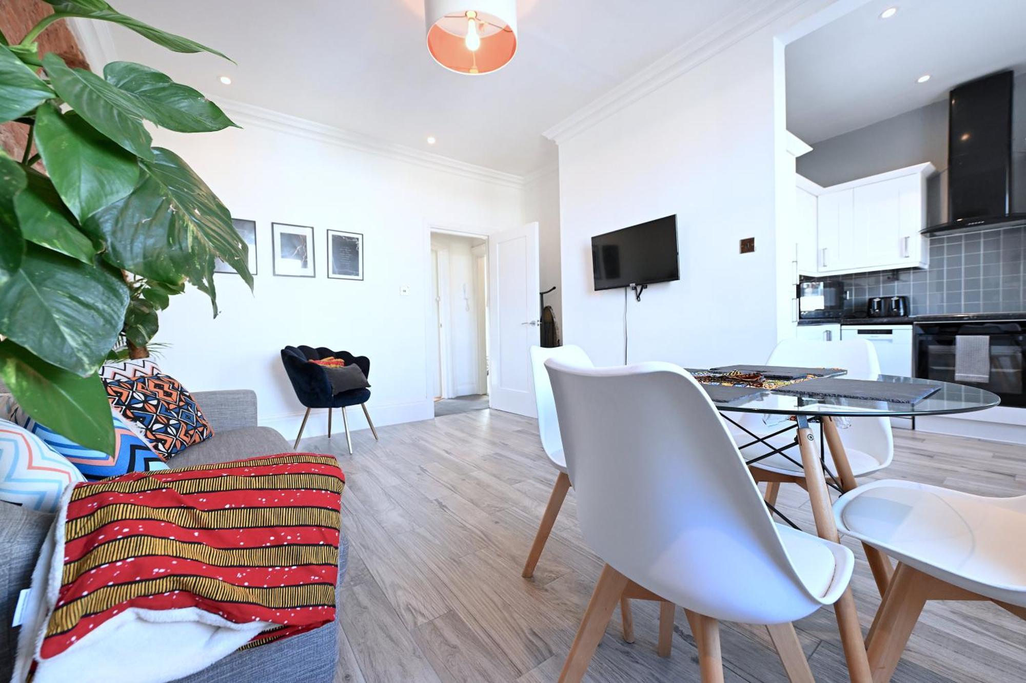 60c Lewisham Way Se14 6ny Umodzi House Londra